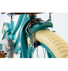 Rower dziecięcy 16" dla dziewczynki Vintage z koszykiem i kółkami bocznymi