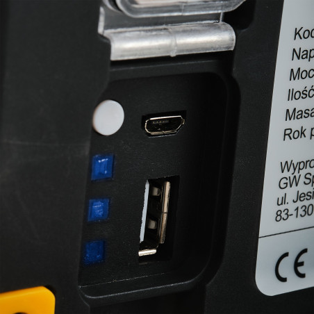 Naświetlacz LED Germina 20W akumulatorowa + przenośna robocza 1szt.